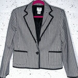 Apt. 9 Houndstooth Style Checkered Black & White Blazer Jacket Size 8 Petite